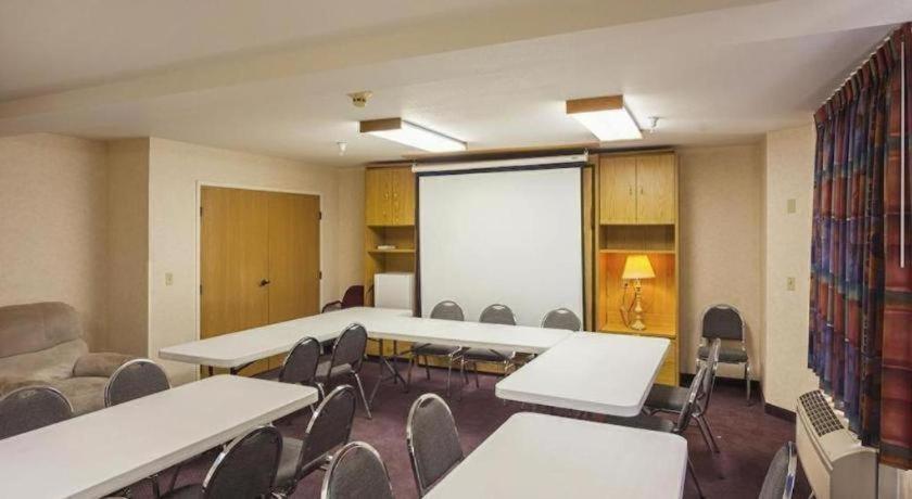 Hotel Markle In I-69 Extérieur photo